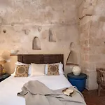 Di San Martino & Thermae Romanae Matera