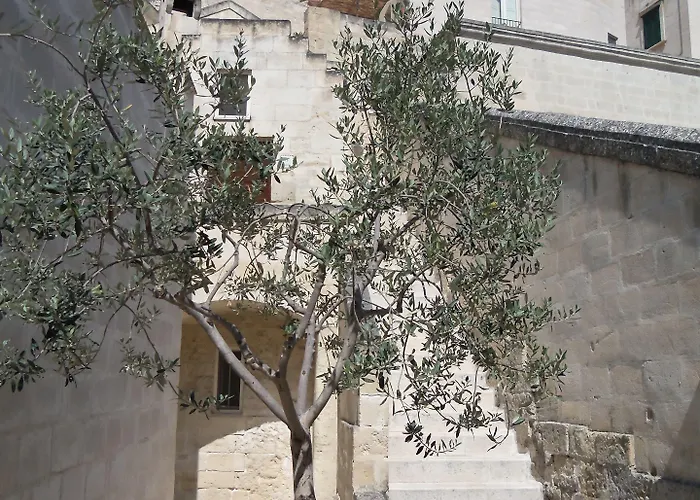 ロカンダ ディ サン マルティーノ ＆ テルマエ ロマナエ 3* マテーラ